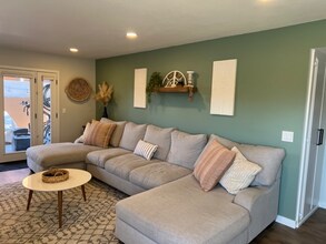6600 Warner Ave in Huntington Beach, CA - Building Photo - Building Photo