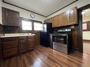 320 E 26th St in Dubuque, IA - Building Photo - Building Photo