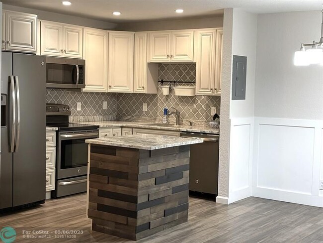 property at 160 Cypress Club Dr