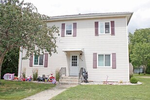 513 Harvey Dunn St, Unit 5