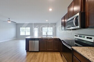 6102 Taramore Ln NW in Huntsville, AL - Foto de edificio - Building Photo