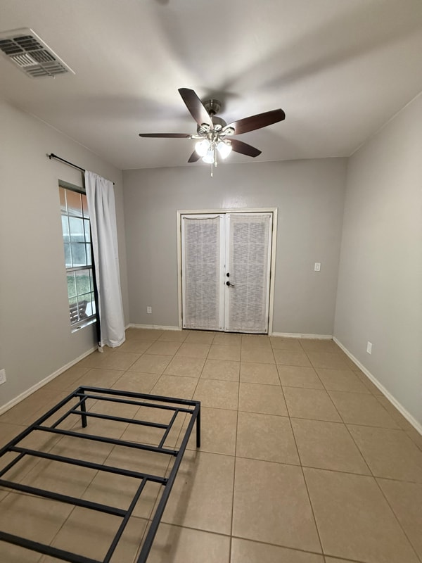 2428 N 101st Ave in Avondale, AZ - Foto de edificio - Building Photo