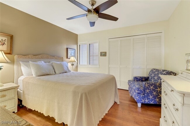 property at 4811 S Landings Dr