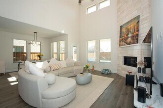 3813 Oldham Rd in Little Elm, TX - Building Photo - Building Photo