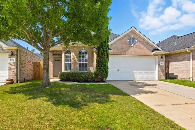 15931 Pleasant Green Cir