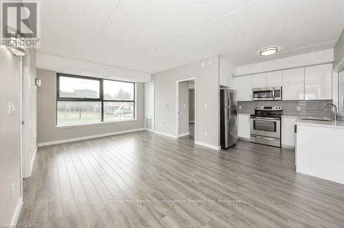 1291 Gordon St in Guelph, ON - Building Photo