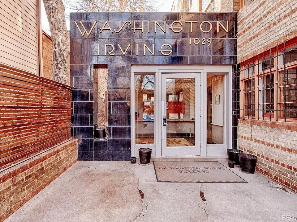 1029 Pennsylvania St in Denver, CO - Foto de edificio