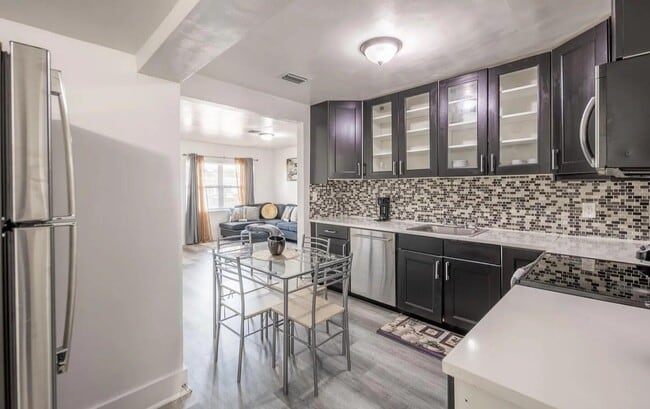 3120 SW 12th Pl in Fort Lauderdale, FL - Building Photo - Building Photo