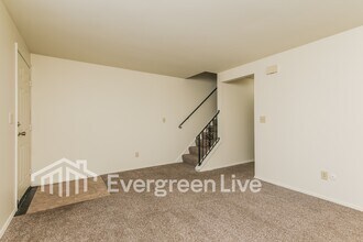 8107 Mt Aetna St in Dayton, OH - Building Photo - Building Photo