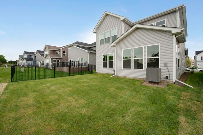 2759 Lawlor Ln in Naperville, IL - Building Photo - Building Photo