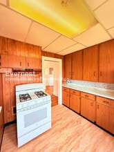 3209 W Grand St in Detroit, MI - Building Photo - Building Photo