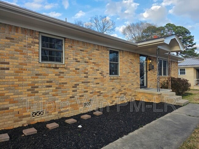 608 W Martin St in Jacksonville, AR - Building Photo - Building Photo