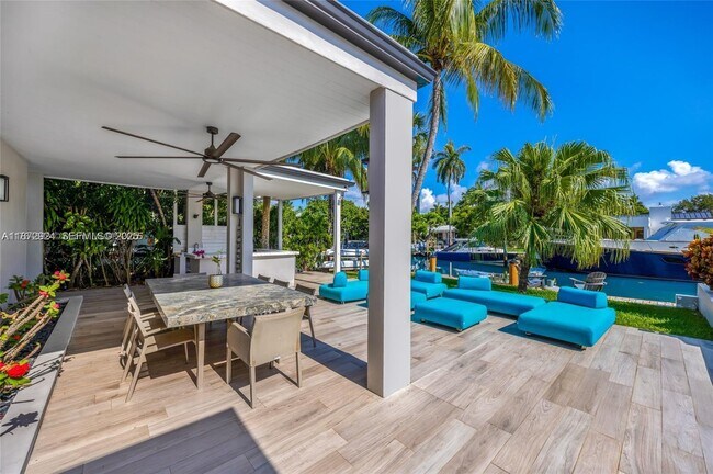 1141 NE 90th St in Miami, FL - Building Photo - Building Photo