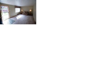 1916 Plainview Ave in Pittsburgh, PA - Foto de edificio - Building Photo