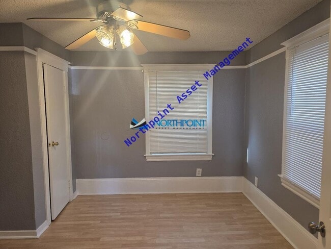 property at 525-527 14th St