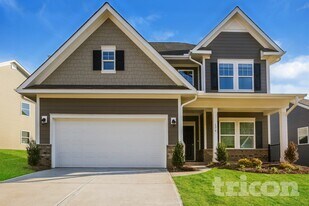 176 Queenshall Rd in Mooresville, NC - Building Photo