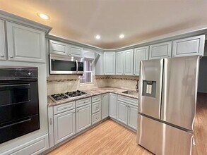 809 Palisade Ave in Union City, NJ - Building Photo - Building Photo