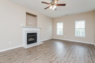 7032 Paint Rock Ln in Raleigh, NC - Building Photo - Building Photo