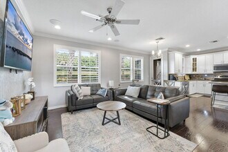 4543 Mediterranean Cir in Palm Beach Gardens, FL - Building Photo - Building Photo