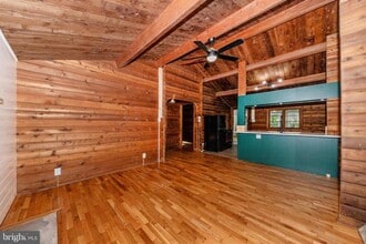 305 Highview Rd in Harpers Ferry, WV - Building Photo - Building Photo