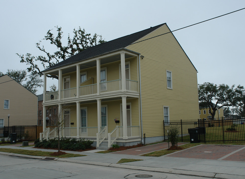 630 Felicity St in New Orleans, LA - Building Photo