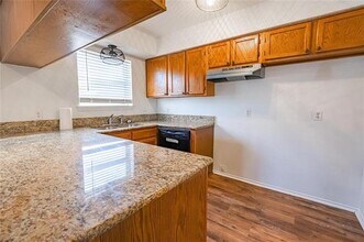 1912 Dorothy Ln in Fort Worth, TX - Building Photo - Building Photo