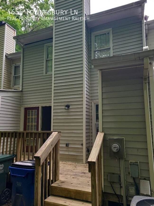 4655 Townesbury Ln in Raleigh, NC - Building Photo - Building Photo