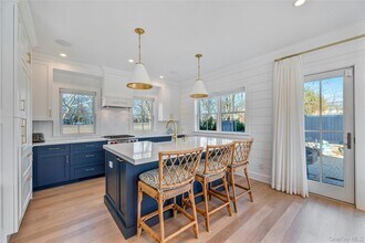 850 3rd St in New Suffolk, NY - Building Photo - Building Photo