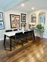 92 Clapham Ave in Manhasset, NY - Building Photo - Building Photo