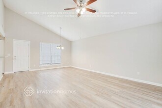 678 Utoy Cir SW in Atlanta, GA - Building Photo - Building Photo
