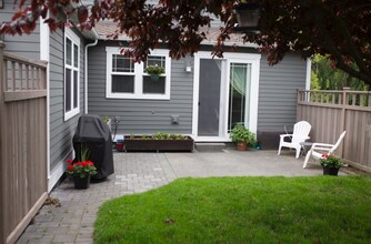 2504 Fir Crest Blvd in Anacortes, WA - Building Photo - Building Photo