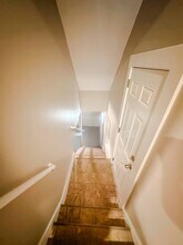 4044 Asbury Dr in Toledo, OH - Foto de edificio - Building Photo