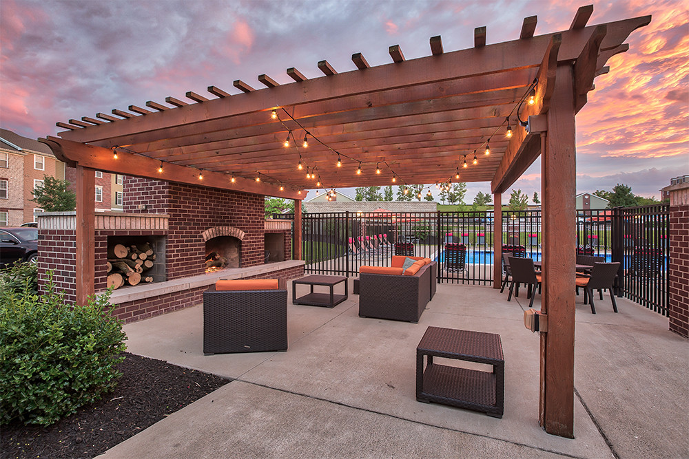 Overlook Apartment Homes in Elsmere, KY - Foto de edificio