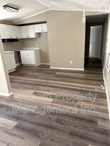 7650 Kipling St in Pensacola, FL - Building Photo