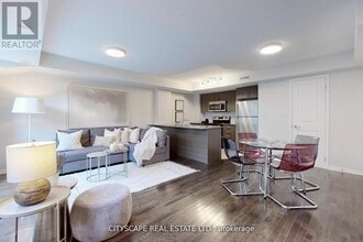 10 Foundry Ave in Toronto, ON - Building Photo - Building Photo