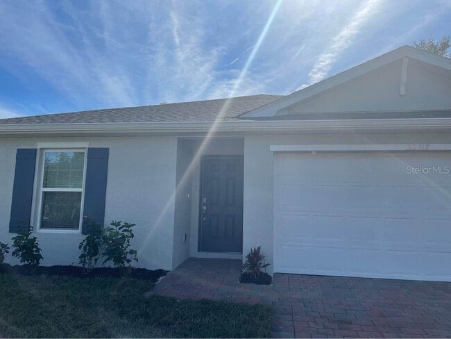 22319 Walton Ave in Port Charlotte, FL - Building Photo - Building Photo