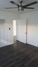 3213 Bartdon Ave, Unit Unit 1 in Inglewood, CA - Building Photo - Building Photo