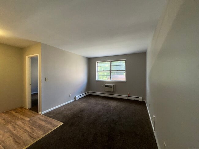 145 Cowles St in Bridgeport, CT - Building Photo - Building Photo