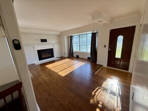52678 Pappy Ln in Utica, MI - Building Photo - Building Photo