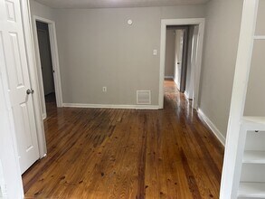 5457 101st St in Jacksonville, FL - Building Photo - Building Photo