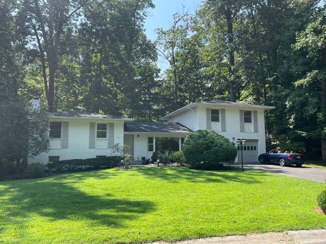 property at 6908 Selkirk Dr