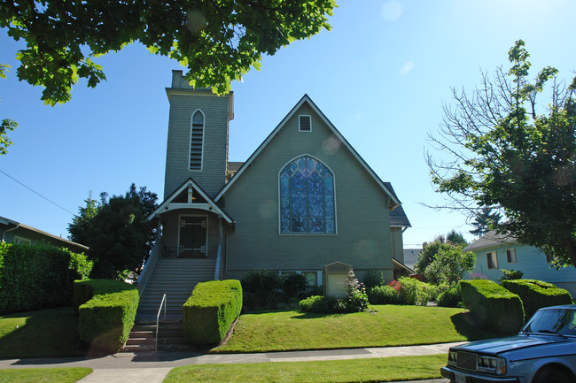 2456-2462 SE Tamarack Ave in Portland, OR - Building Photo - Building Photo