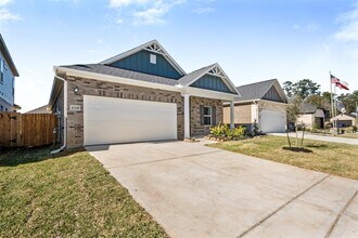 27219 Mockingbird Ter Ln in Magnolia, TX - Building Photo - Building Photo