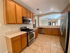 111 Salado Dr in Kyle, TX - Building Photo - Building Photo