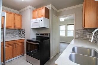 216 Armistead Ave in Richland, WA - Building Photo - Building Photo