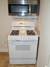 146 E Cliff St, Unit 2 in Somerville, NJ - Building Photo - Building Photo