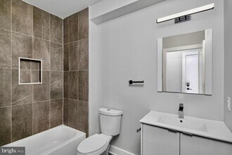 2537 Cecil B. Moore Ave in Philadelphia, PA - Building Photo - Building Photo