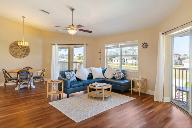 property at 5420 Chiquita Blvd S