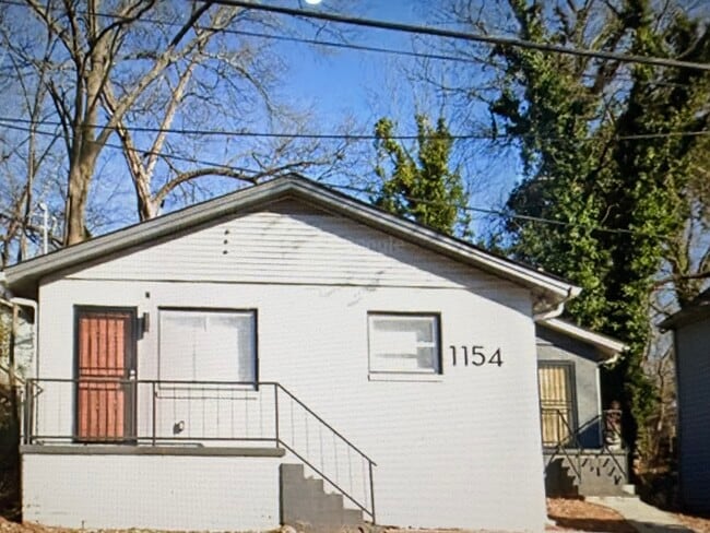 1154 Smith St SW, Unit 1154 Smith St