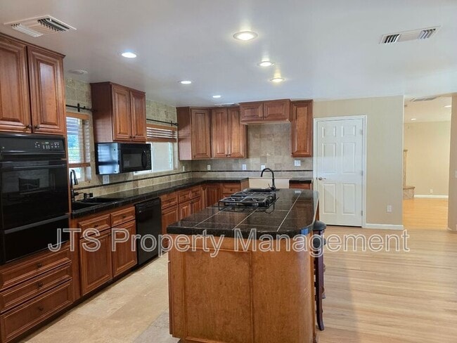 5220 Tucson Cir in Fair Oaks, CA - Building Photo - Building Photo